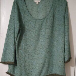 C women's top sizeXL paisley green frilled sleeves and hem boho grunge indie